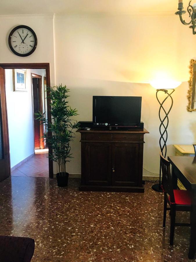 شقة Panoramic And Bright Penthouse Is Waiting For You روما المظهر الخارجي الصورة